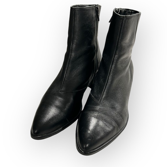 Classic Black Leather Heeled Zipper Ankle Boot - Picture 5 of 16